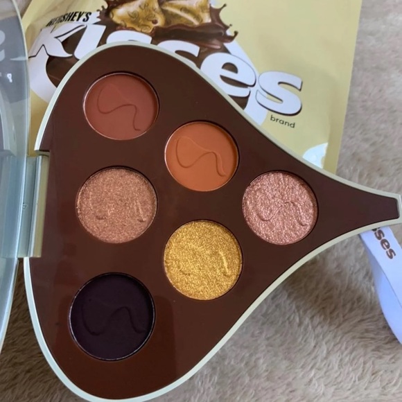 Glamlite Makeup Glamlite Hershey Kisses Eyeshadow Palette Milk Chocolate With Almonds Bnib